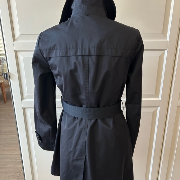 Saks Fifth Avenue Black Trench Coat with Removable Liner Size S - Picture 5 of 13